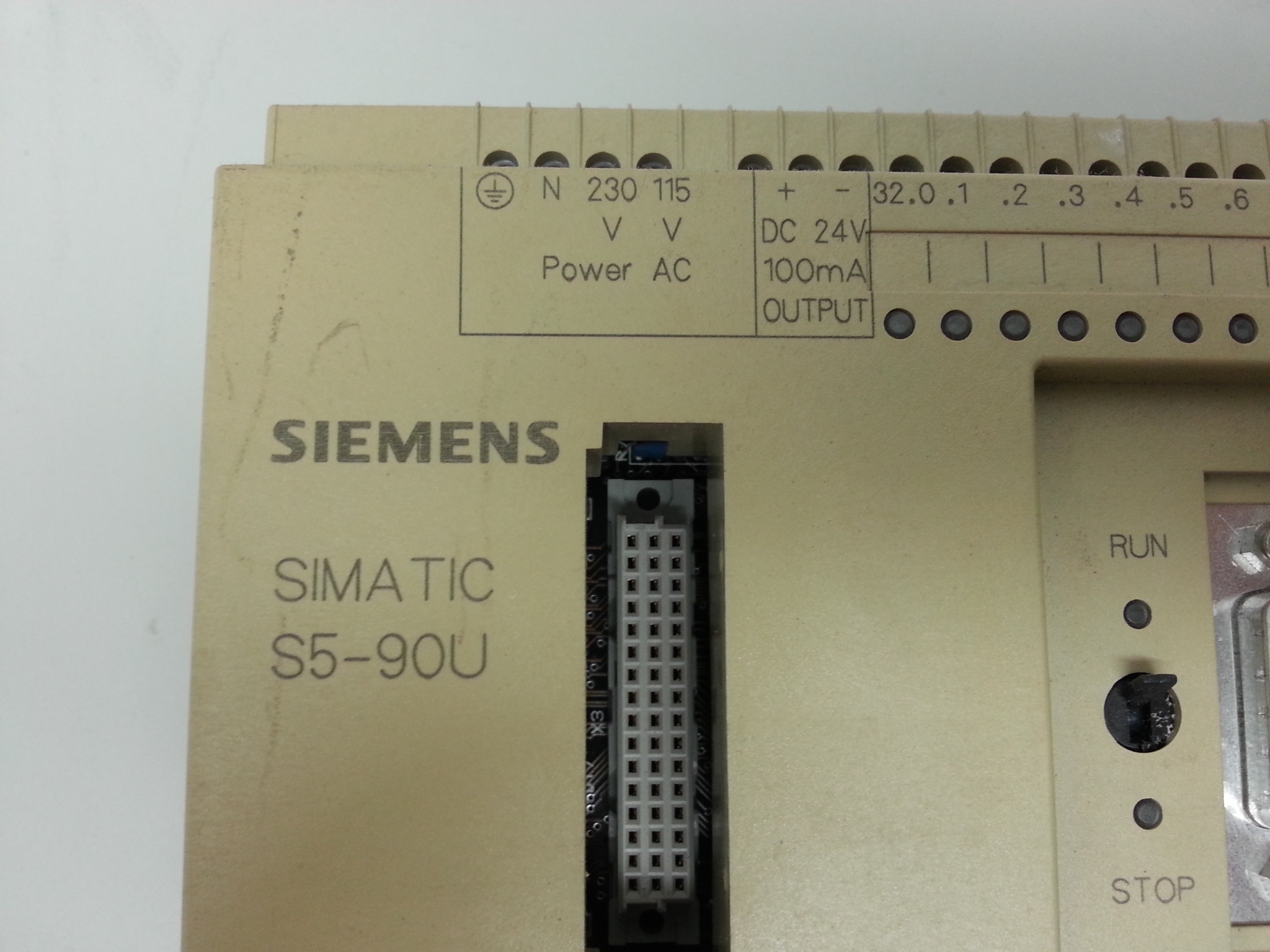 6ES5 090-8MA01 Simatic S5-90U