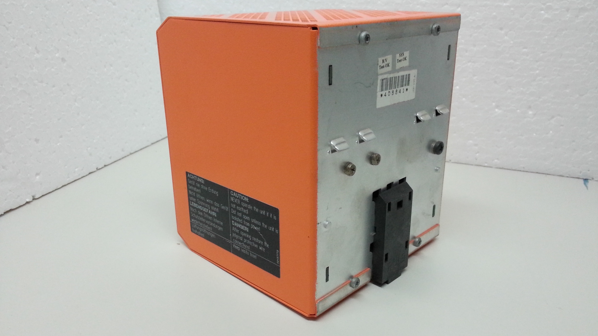 AC1209 Vasi  ifm combined power supply.