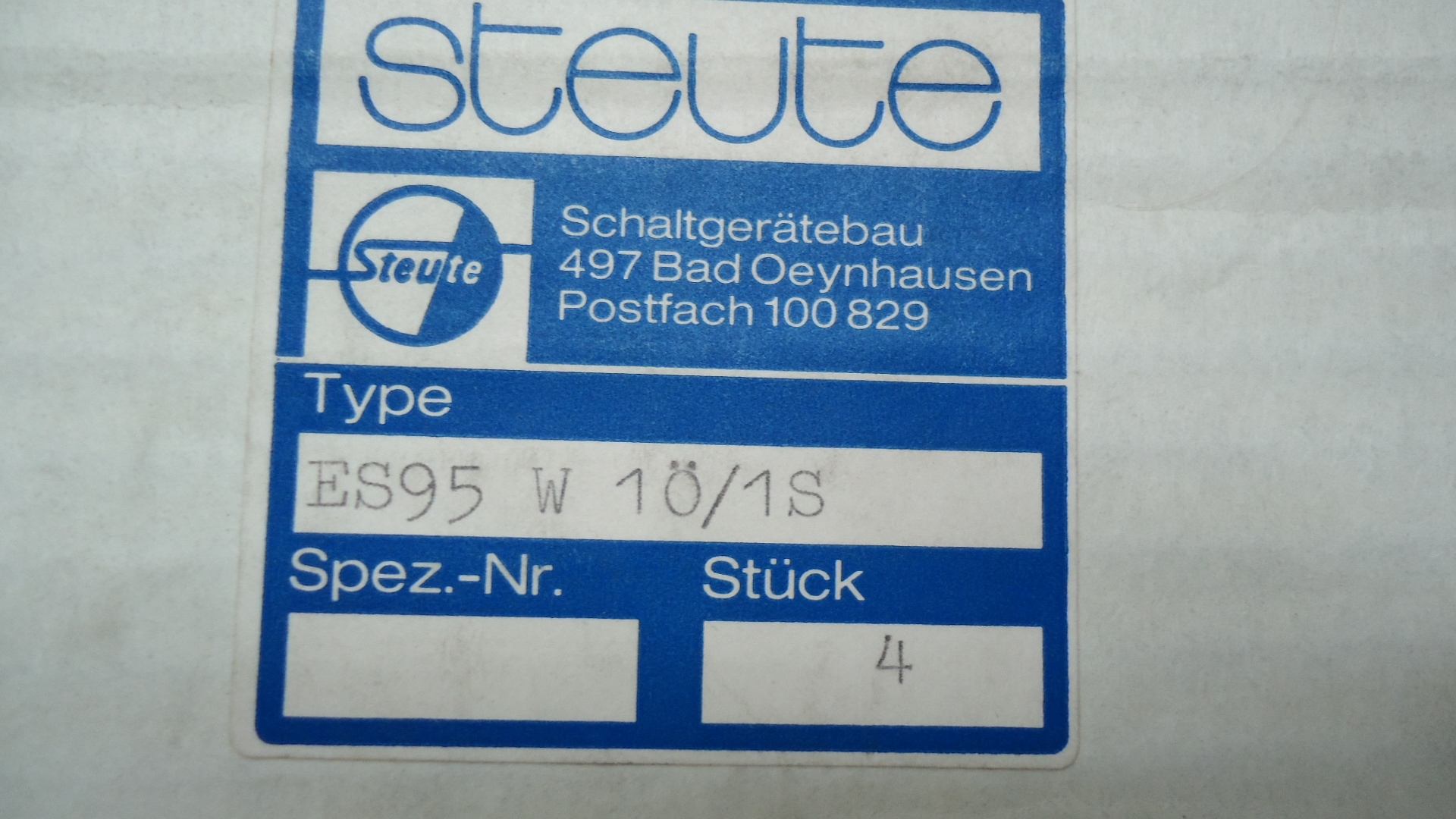 ES95 W 1ö/1S Steute.