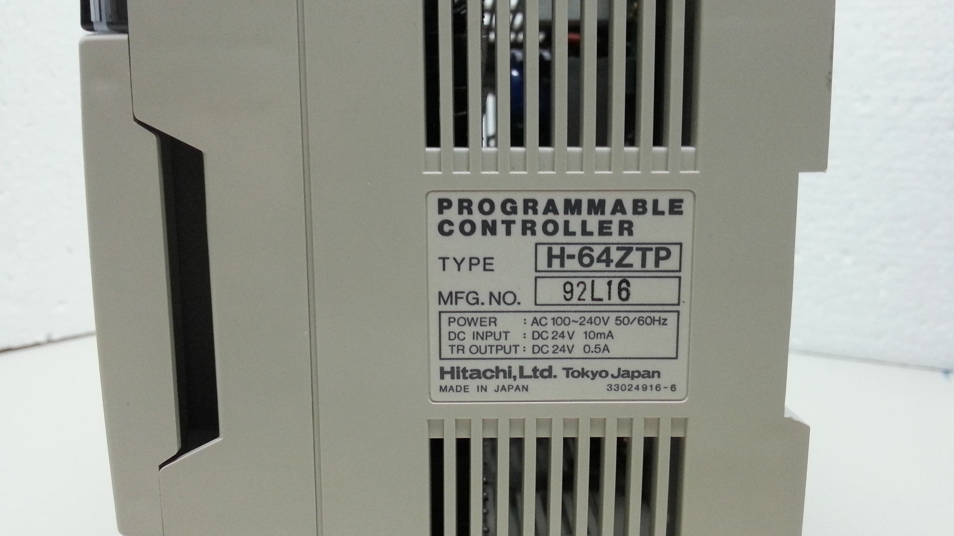 H-64ZTP Hitachi PLC unit.
