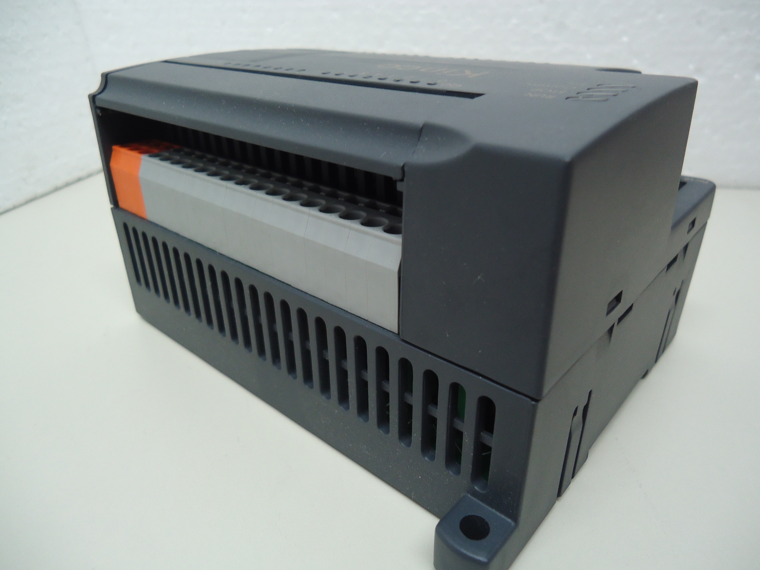 Kinco K3 PLC CPU module 304-14AR