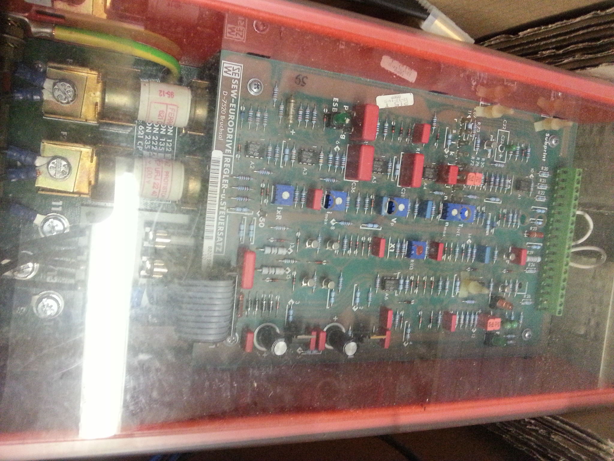 MOVITRON222 SEW Gelijkstroom regelaar Service en Reparatie.