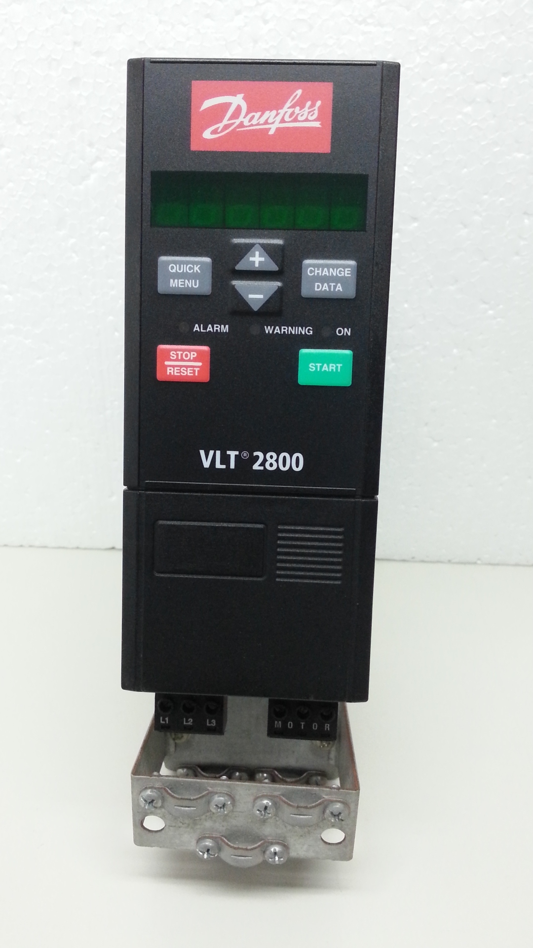 VLT2805PT4B20STR1DBF00A00 PN195N1003 Danfoss Vlt